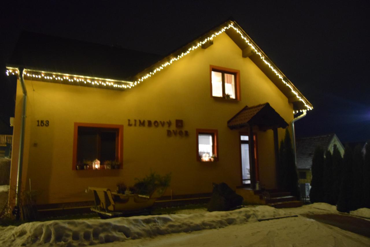 Hotel Pezion Limbovy Dvor Wierzbów Zewnętrze zdjęcie